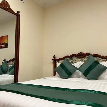 Riverside Hotel Saigon-2